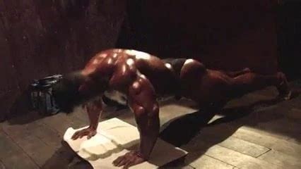Str Bodybuilder In Backstage Gay Man Man Porn Xhamster