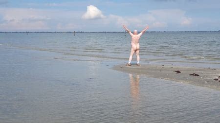 Naked Again Pics Xhamster