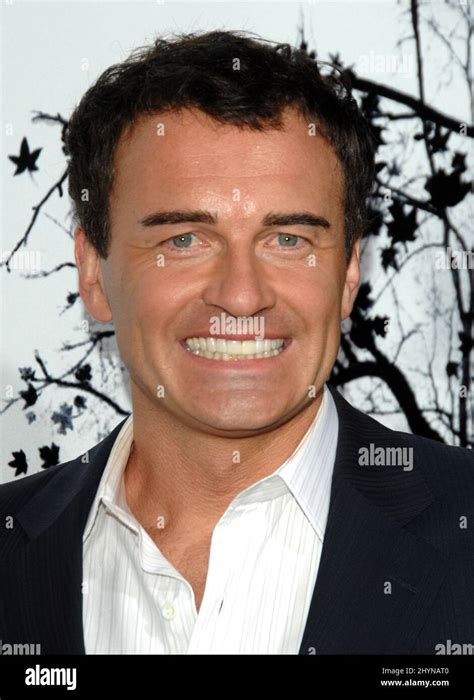 julian mcmahon net worth 2023
