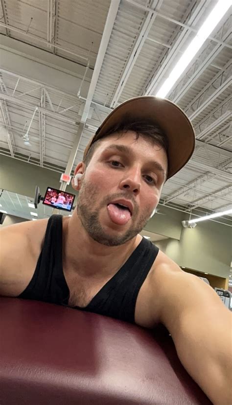 Good Morning Gaythreads Do You Find Sweat A Turnoff Be Honest Im A Gay Country Boy Here If