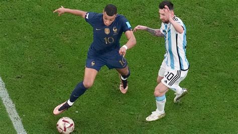 Mbappe i Messi stoczyli genialny bój o tytuł króla strzelców MŚ 2022