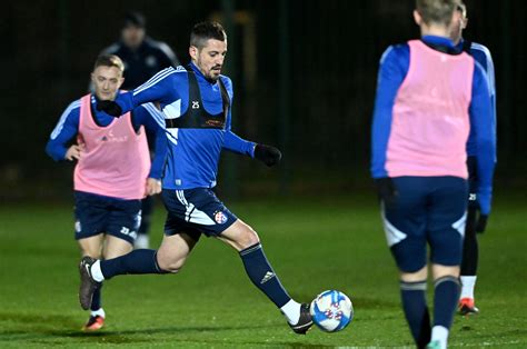 Foto Dinamo Stigao U Rovinjsku Bazu Na Pripreme Za Nastavak Sezone