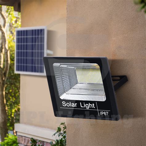 Outdoor Solar Spotlight Ip67 Solar Led โคมไฟและหลอดไฟ รับประกัน 1 ปี ไฟ