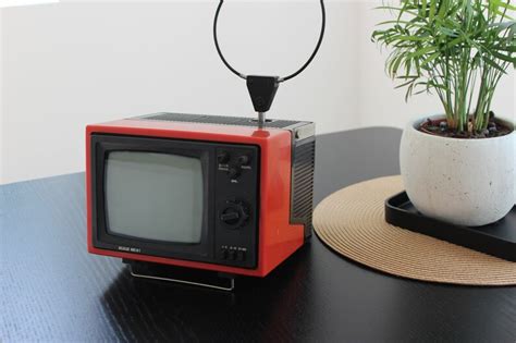 Old Soviet Tv Ilelis D S Ussr Cccp Etsy