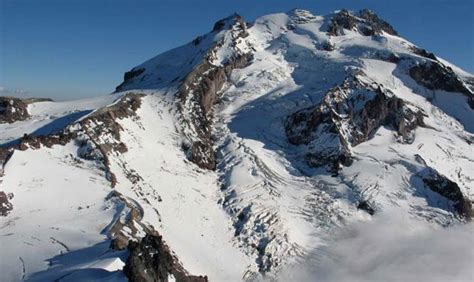 The problems with Washington's Glacier Peak volcano