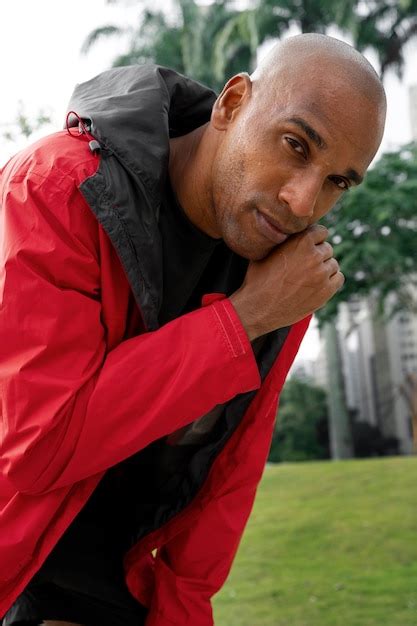 Images de Vitalite Homme Noir Mature Téléchargement gratuit sur Freepik