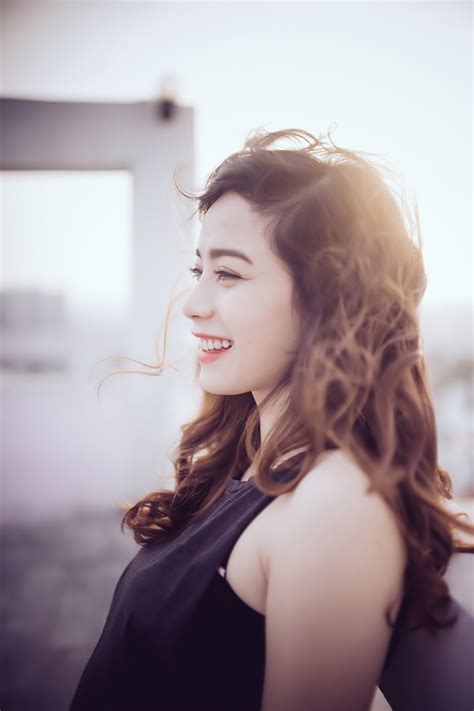 Hình nền Hot Girl cho điện thoại đẹp nhất