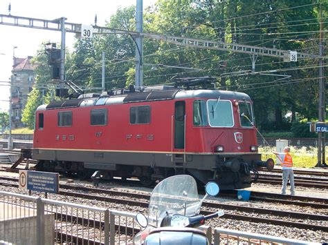 SBB Lokomotive Re 4 4 II 11257 In St Gallen In Der Schwei Flickr