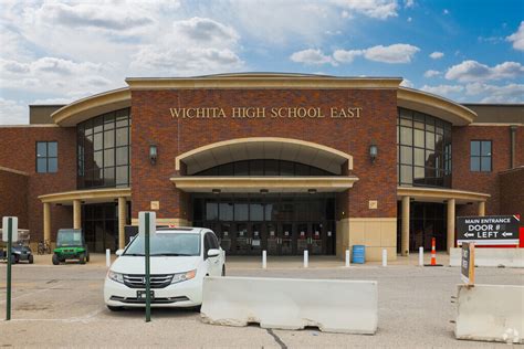 Wichita High School East, Wichita KS Rankings & Reviews - Homes.com