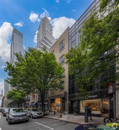 New luxury retail will soon fill 150 east 58th st new york 1