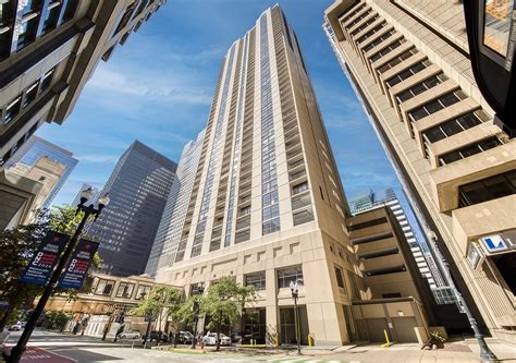 200 N Dearborn St Unit 3405, Chicago, IL 60601 | Zillow