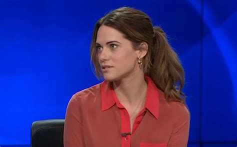 She Played Penny In How I Met Your Mother See Lyndsy Fonseca Now At