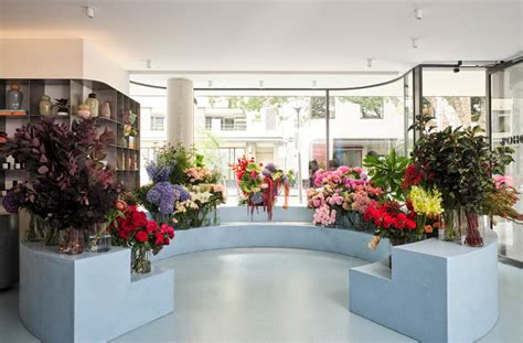 Sydneys Best Flower Delivery For 2023 Urban List Sydney