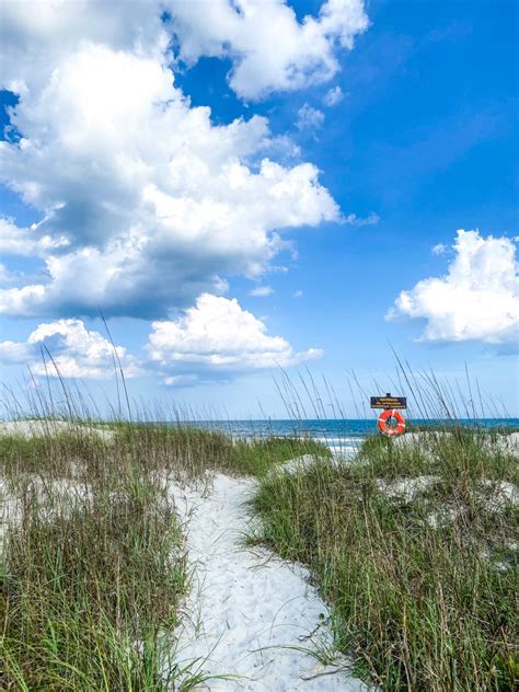 Wilmington Beach | Wilmington beach, North carolina islands, Oak island ...