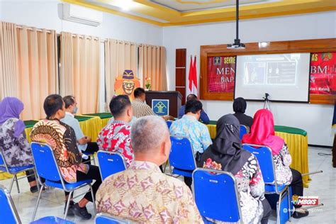 Simposium Nasional Menuju Paradigma Baru Pemidanaan Di Indonesia