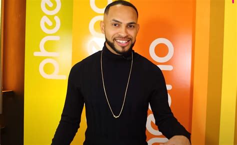 Escola de Samba carioca terá muso gay e negro Me enxergo como um produto que vende autoestima