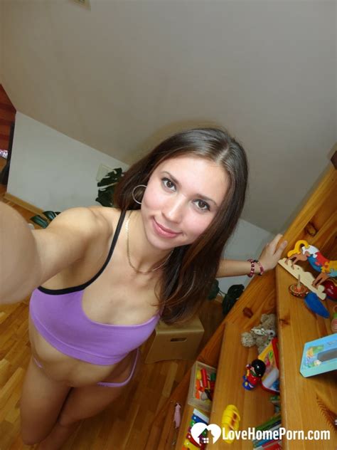 Hot Pianist Loves To Pose Completely Naked 57 Pics XHamster