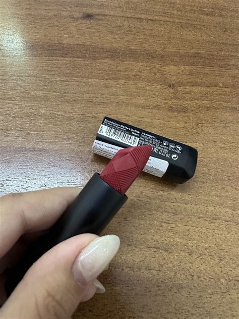 Помада для губ «Scandalous», тон 030 Me Right Now — Catrice