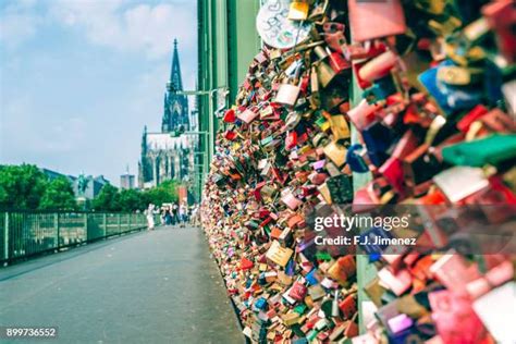 Hohenzollern Bridge Photos and Premium High Res Pictures - Getty Images