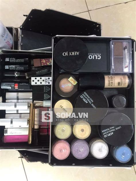 Bức xúc vụ triệu hot girl cảnh nóng nói ra thân thế thực sự