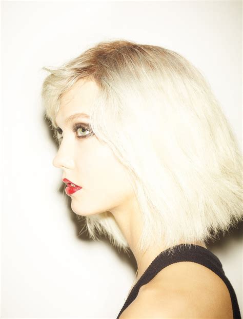 Karlie Kloss 5 Hot Celebs Home