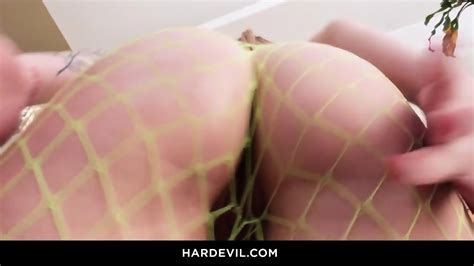 Blonde Babe Marilyn Johnson Gets Assfucked By Mick Blue