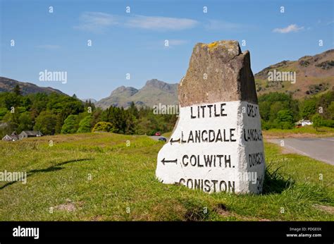 British road signs in england uk hi-res stock photography and images ...