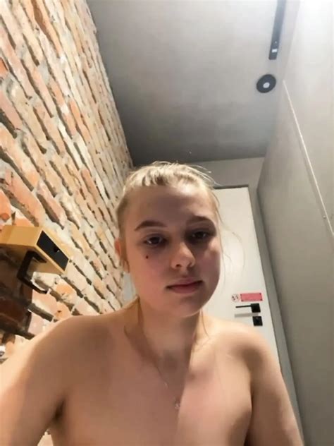 Free Agent Public Porn Videos Xhamster