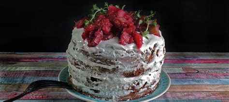 Kokos Rhabarber Naked Cake Low Carb