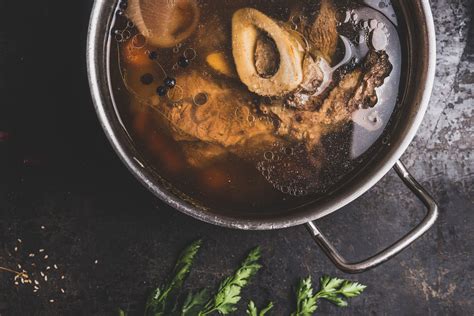 How To Make Your Own Beef Brown Stock In Photos