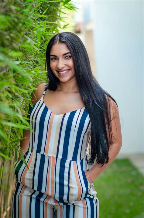 Beautiful Dominican Women Photos, Download The BEST Free Beautiful