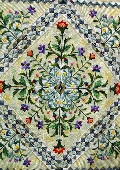 Pin By Jada Hughes On Quilt Flower Quilts Fiber Art Quilts Applique Quilt Patterns