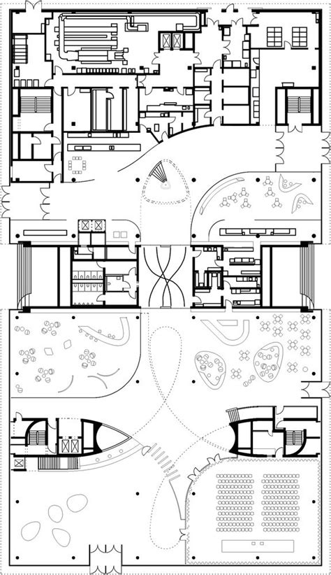 The Floor Plan For An Office Building With Multiple Floors And Several