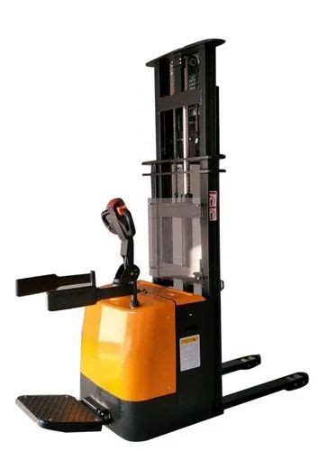 Fully Battery Operated Stacker For Industrial Lifting Capacity Ton