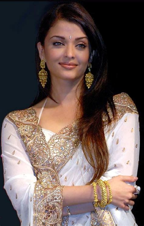Bollywood Sexy Queen Aishwarya Rai Hot Photos Aishwarya Rai In White Saree Most Hot And