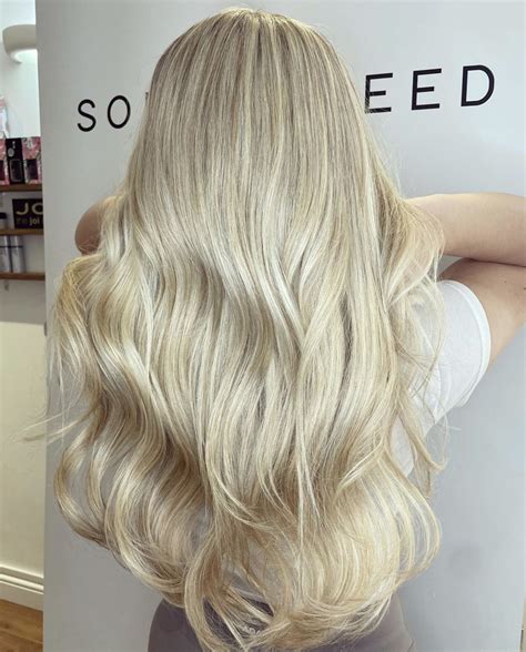 Creamy Beige Buttery Blonde Hair Dyed Blonde Hair Haircuts For