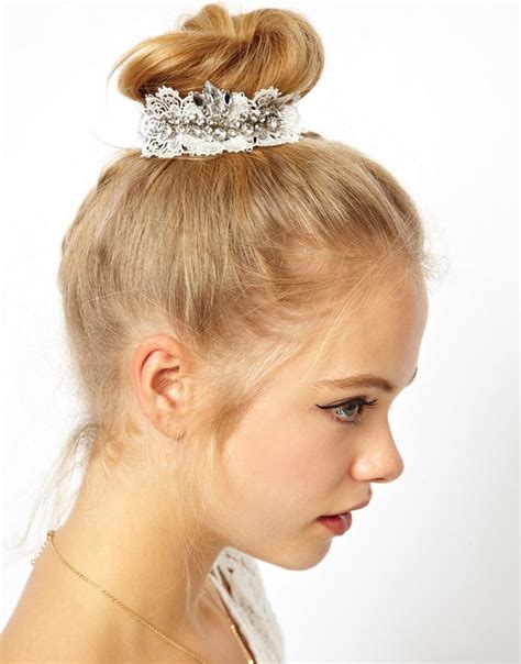 50 Styling Ideen Für Schöne Dutt Frisuren Mit Bun Cuff Als Haarschmuck