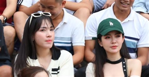 Chân dung hot girl gây bão trên sân Vinh