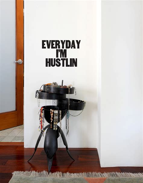 Everyday I'm Hustlin Decal | Quote Decals for Sale | Blik