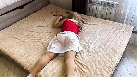 Milf Zat In Het Toilet En Bukte Zich Voor Anale Seks Xhamster