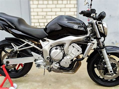 Купить б у Yamaha FZ инжектор передач в Симферополе чёрный naked bike года на Авто ру