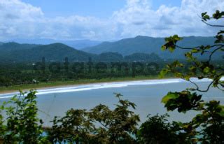 Pantai Teleng Ria Pacitan Jawa Timur DATATEMPO