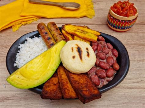 7 Vegetarian Versions of Traditional Colombian Food