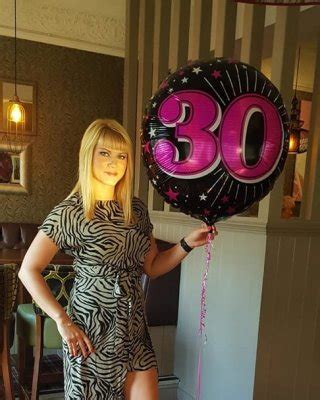 Anglaises En Talon Bitch British Girls In High Heels Porn Pictures XXX Photos Sex Images