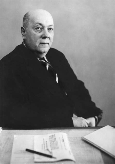 Фото "Академик Александр Евгеньевич Ферсман", 1940 - 1945 - История ...