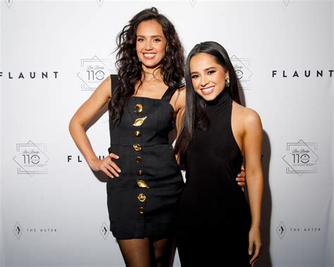 Jessica Alba Gorgeous Hot Celebs Home