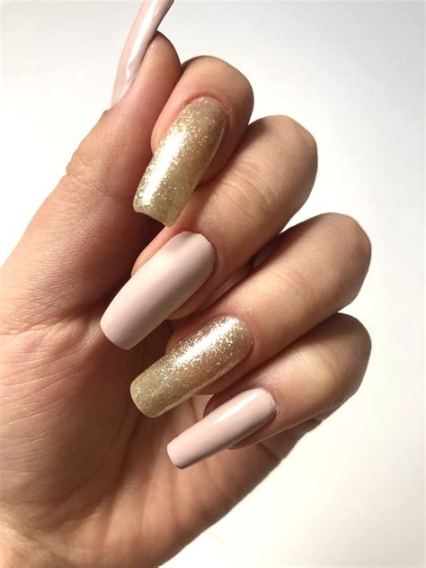 U As Nude Manicura De U As U As Nude U As