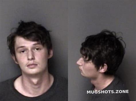 Mcbride Justan Raeth 01 17 2023 Gaston County Mugshots Zone