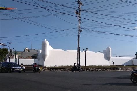 renovasi benteng kraton yogya  selesai berita diy