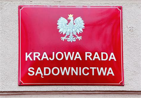 Spór PO i PiS o nowelę ustawy o Krajowej Radzie Sądownictwa fakty